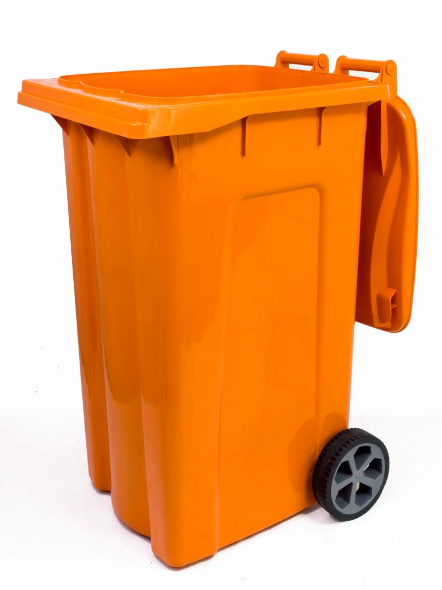 What ways is a wheelie bin better than a steel bin?